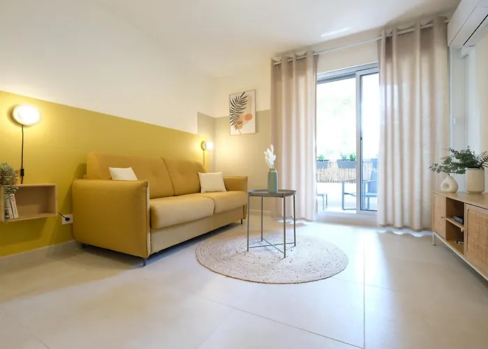 Rénové, 5mn Plage, Terrasse, Clim, Vélos